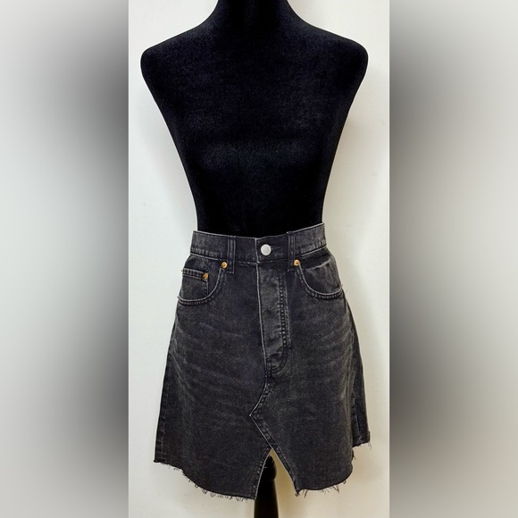NWT Cheap Monday Organic cotton distressed black denim jean mini skirt Small - Picture 1 of 8